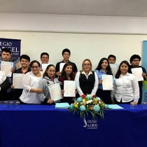 Entrega certificado cambridge secundaria bachillerato colegio san angel coatzacoalcos