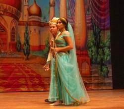 CSA CELEBRA DIA DE LA FAMILIA CON LA PUESTA EN ESCENA DE ALADDIN