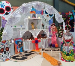 CSA Coatzacoalcos participa en muestra de altares en Plaza Acaya 